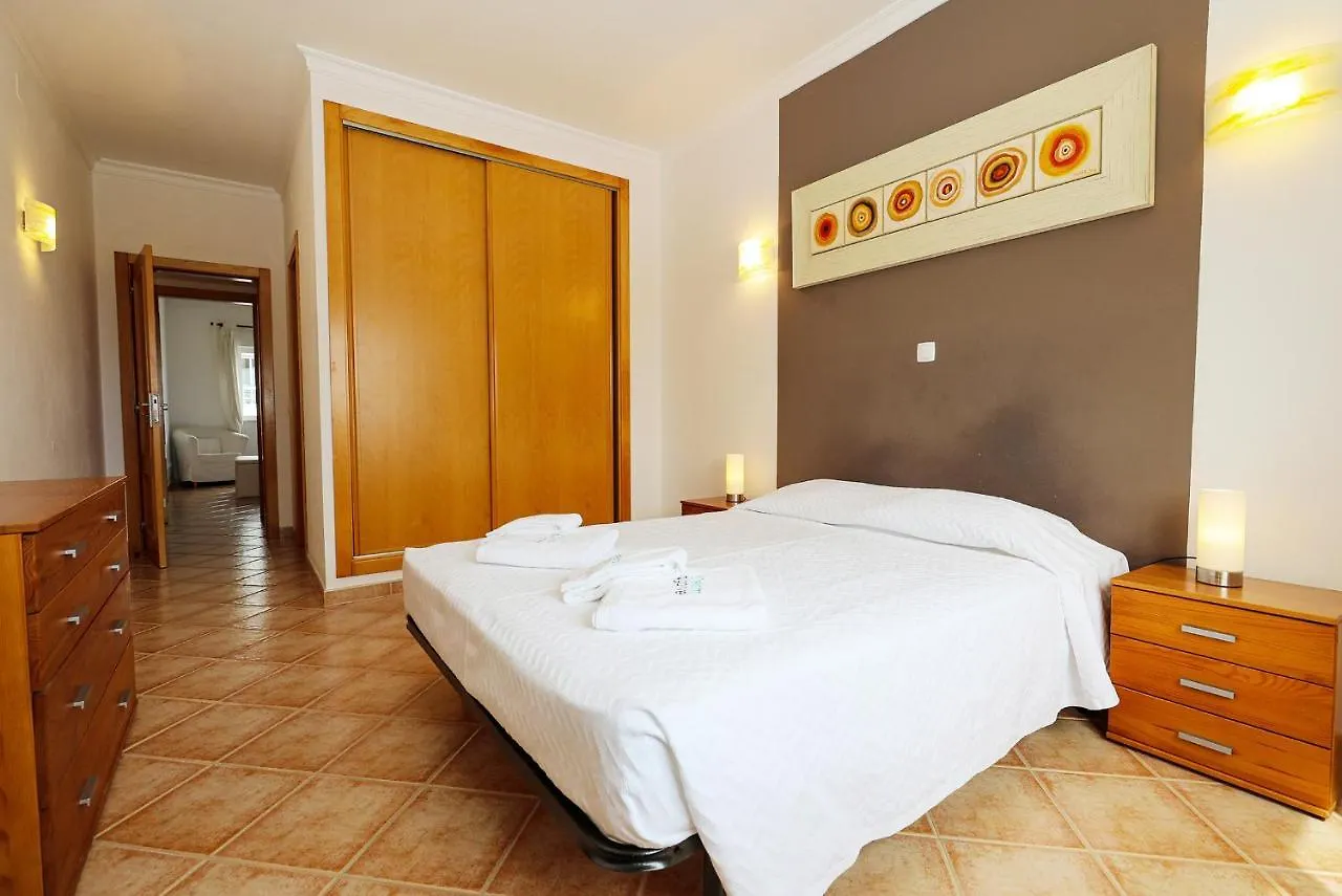 C03 - Gale Holiday Apartment In Lagos