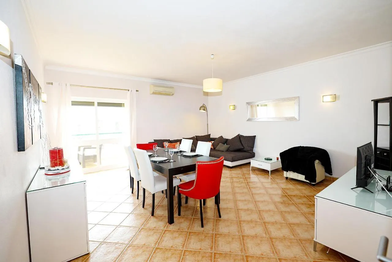 C03 - Gale Holiday Apartment In Lagos