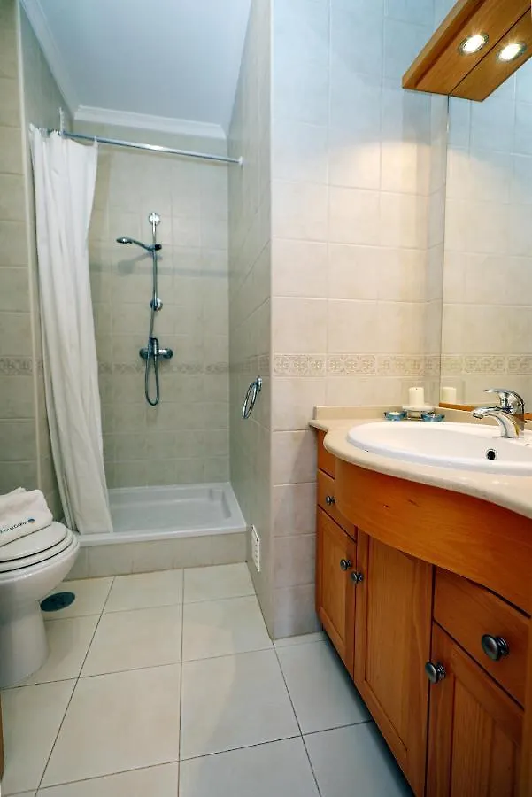 C03 - Gale Holiday Apartment In Lagos